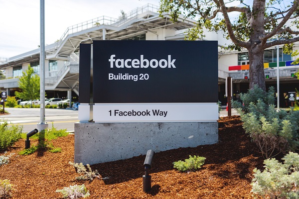 Facebook Seeks Wallet Engineers as Blockchain Job Openings Top 30